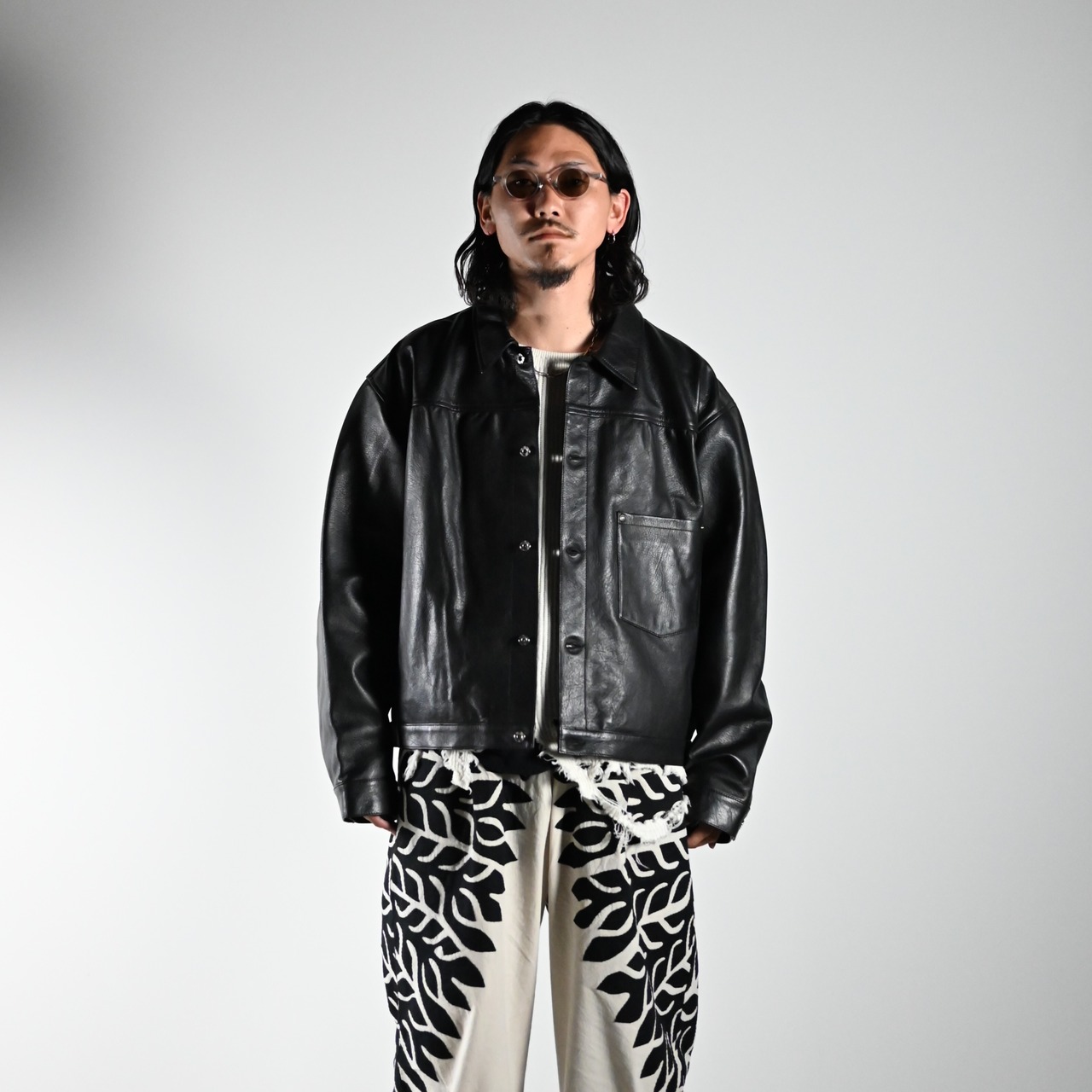 CCUの新作「TRUCKER JACKET」コーディネート