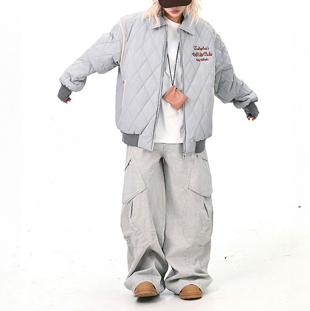 バックエンブロイダリーキルティングブルゾン 2col   R01334