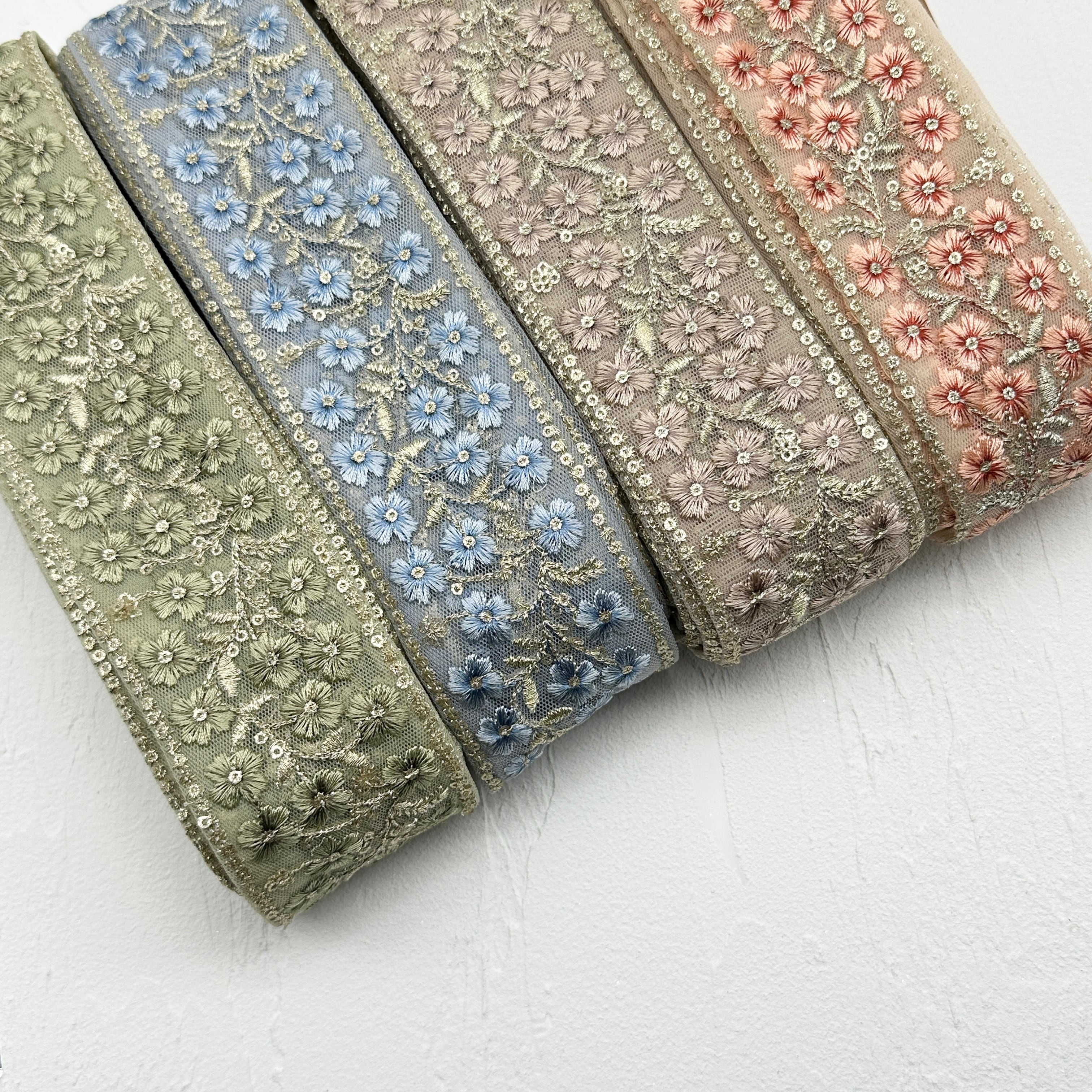 ジョイフル [グリーン］インド刺繍リボン 1326 | インド刺繍リボン専門