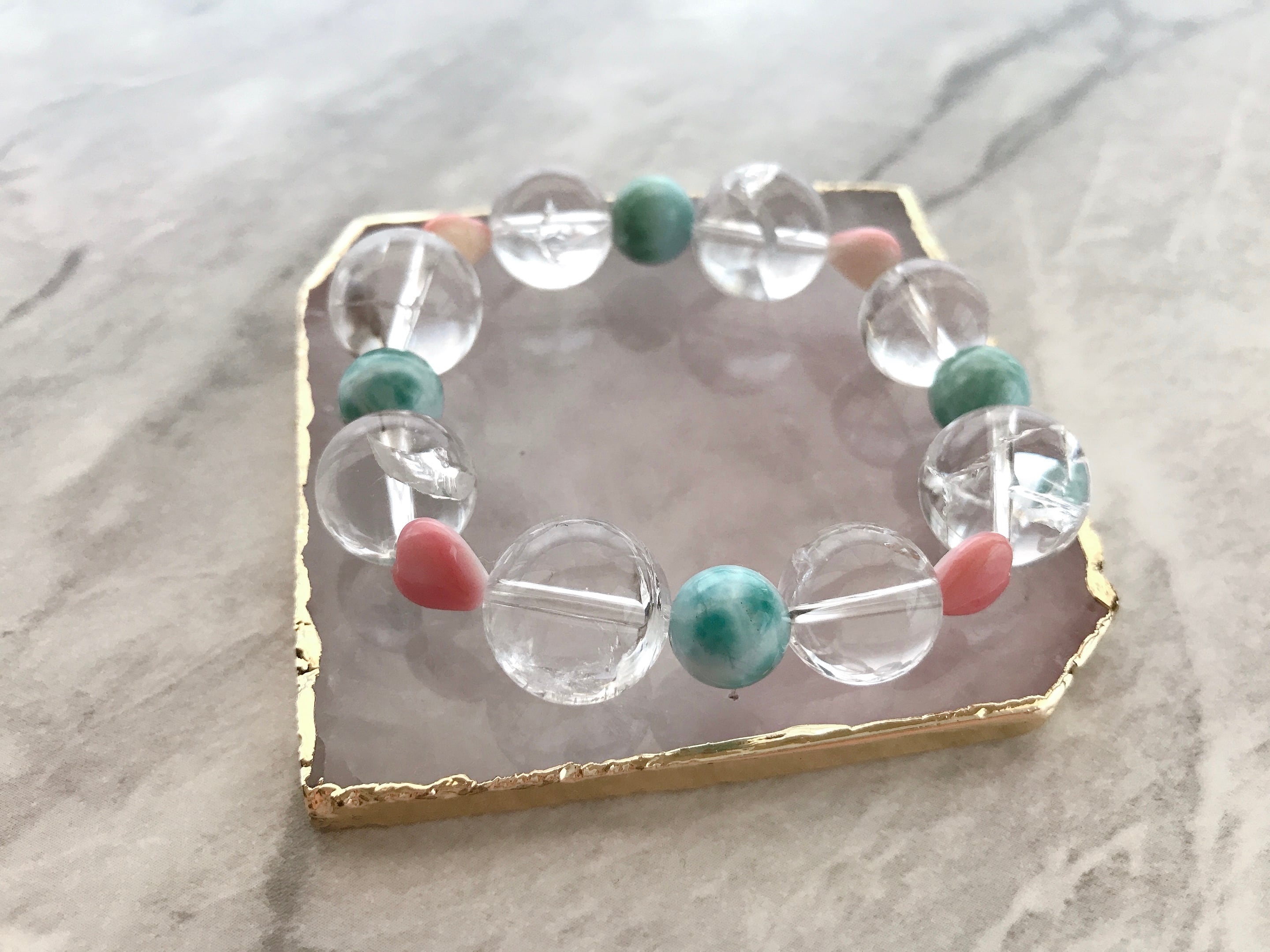 カリブ海三大宝石の二つ ラリマーとクイーンコンクシェルの