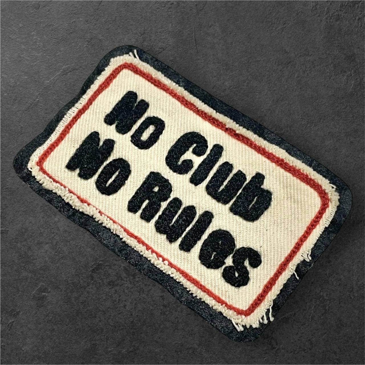 No Club, No Rules” PATCH チェーンステッチワッペン | 【RIOTT