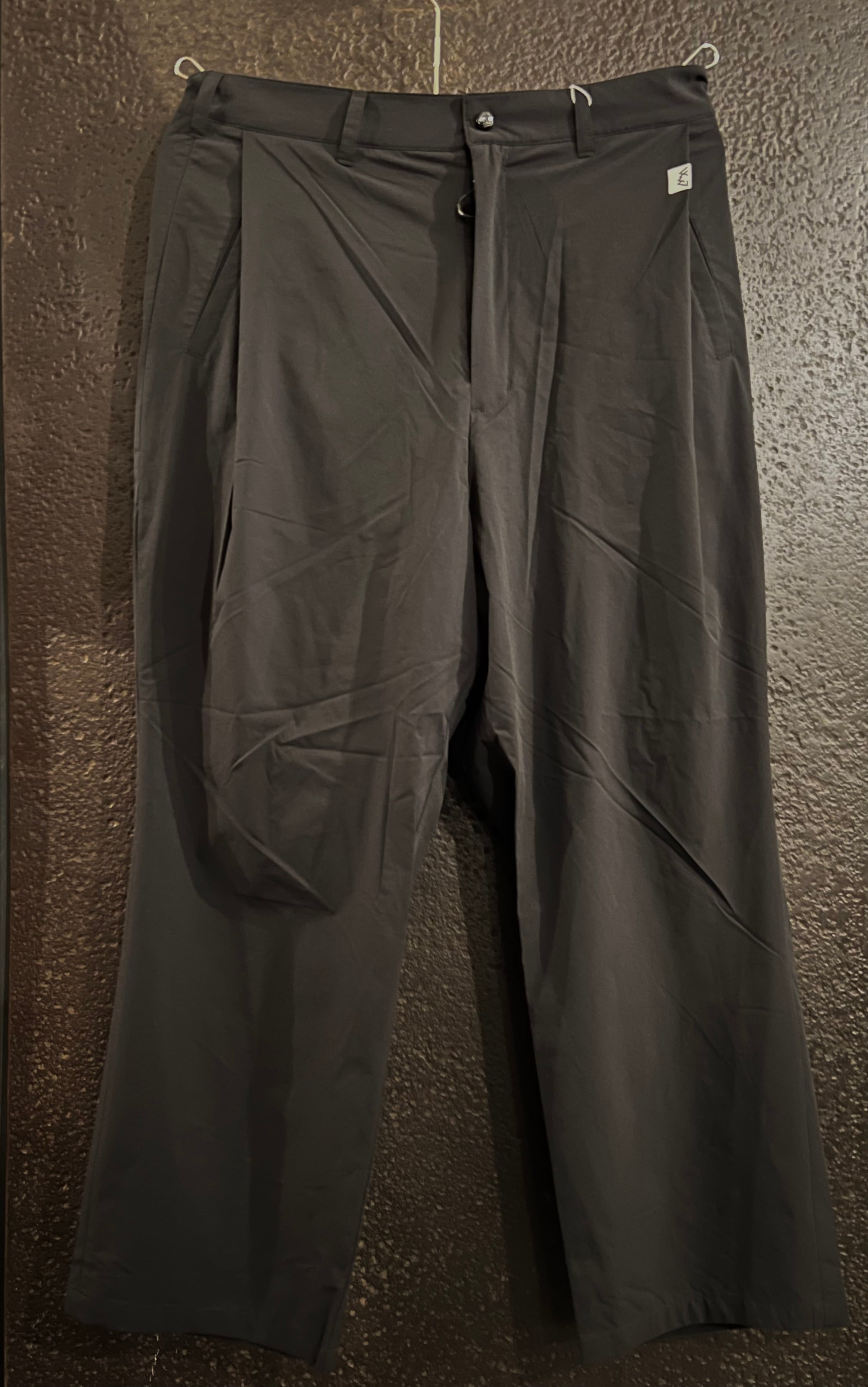 COMFY CMF OUTDOOR GARMENT 