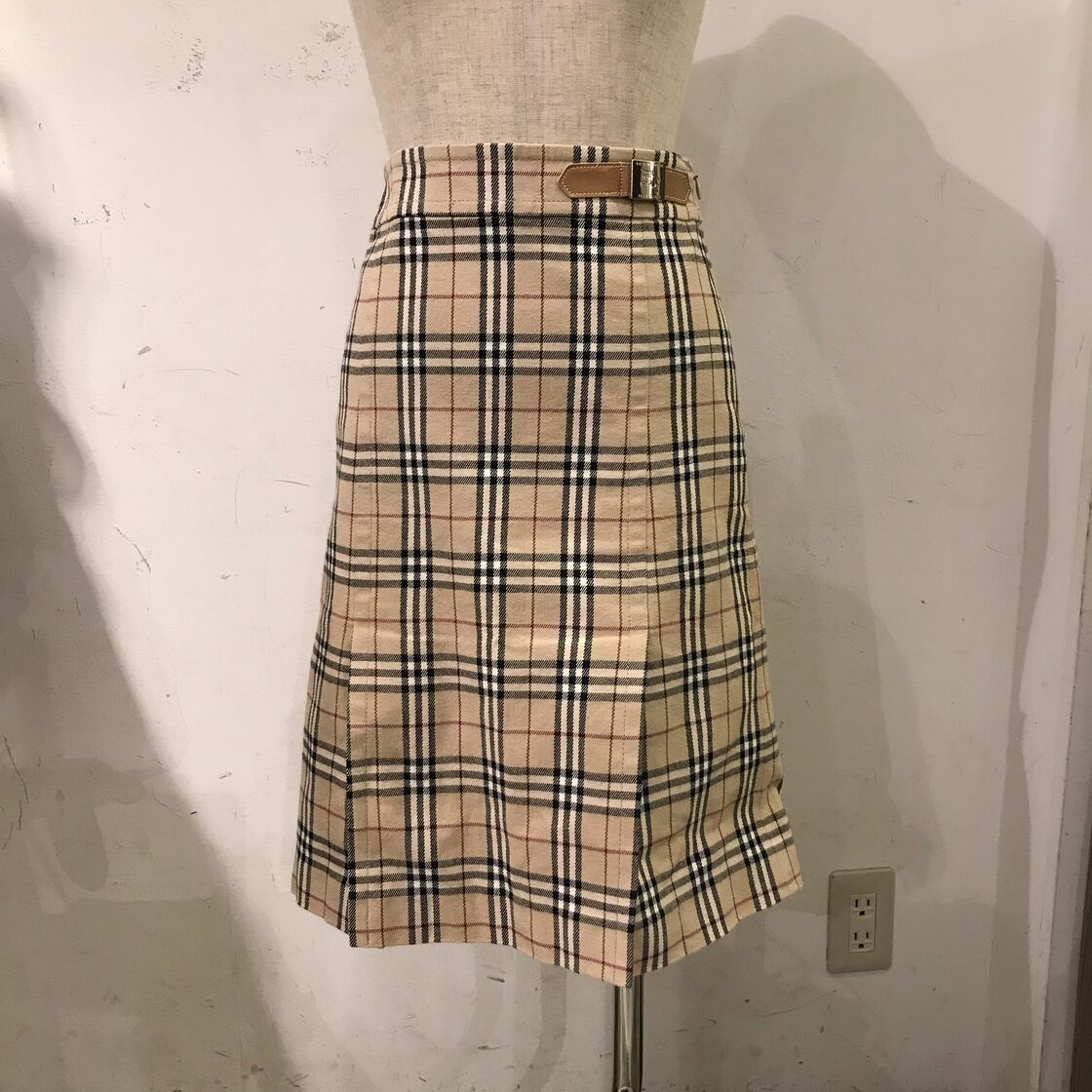 Burberry/バーバリー/skirt/スカート/ノバチェック柄/ベージュ/台形  