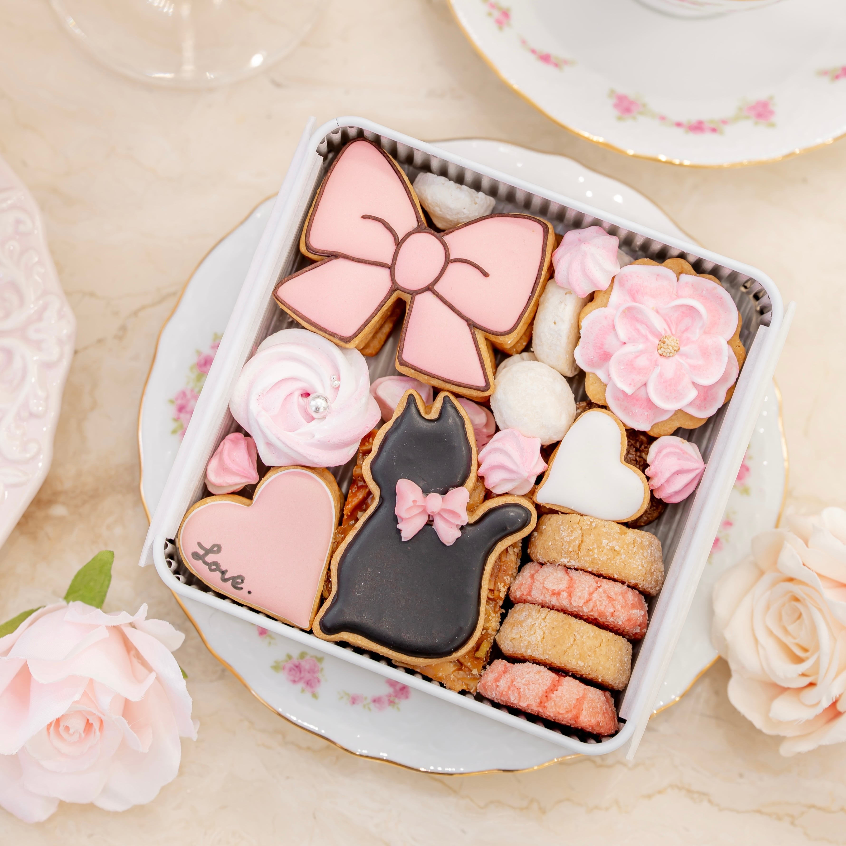 ✿〜黒猫クッキー缶 〜✿ | Maison de pâtisserie GRACIL FLORA