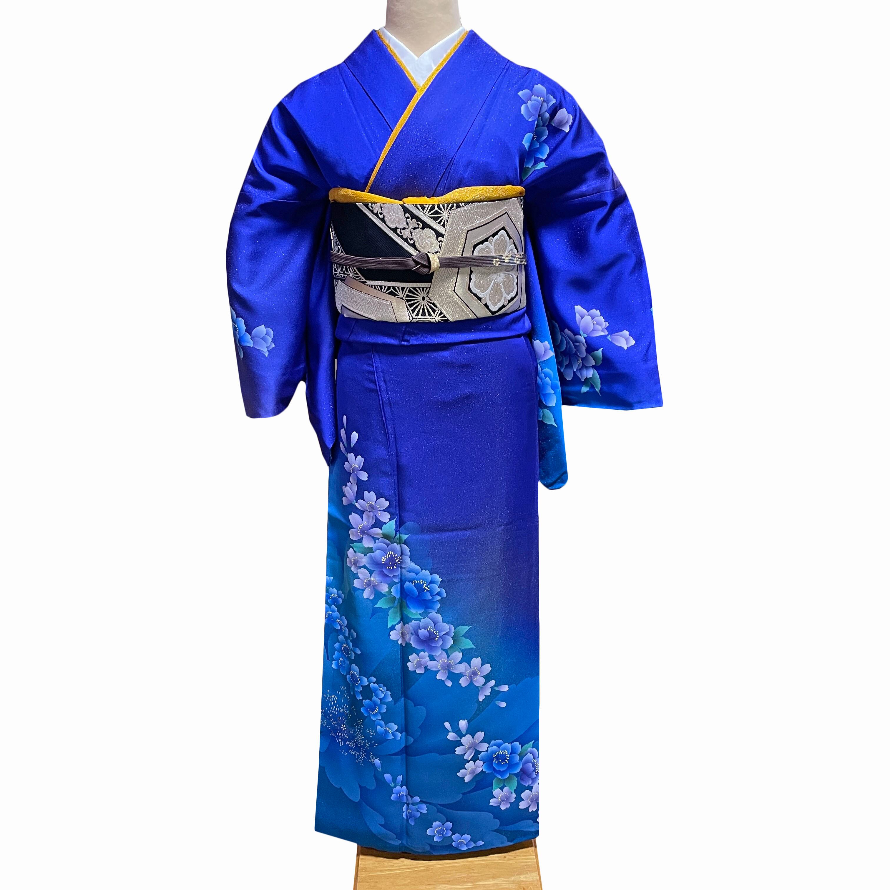 hu1】訪問着レンタル□濃い緑みの青地に裾が黒ぼかし、刺繍の鞠や桜