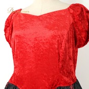 フラダンス 衣装 MermaidLine MMJ マーメイドライン エムエムジェイ ワンピース ドレス レッド系 ベロア生地 光沢感 植物柄 ハワイアンプリント ハワイアン アロハ フラ ダンス レッスン 練習 ハワイアンダンス 赤 黒 ブラック系 フレアスカート 華やか 鮮やか かわいい おしゃれ