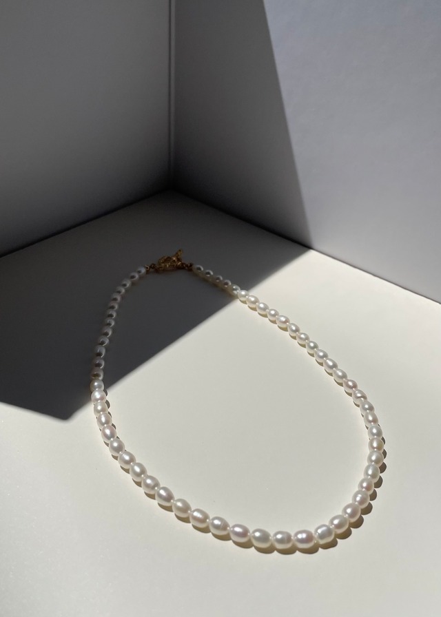 Rice pearl necklaces