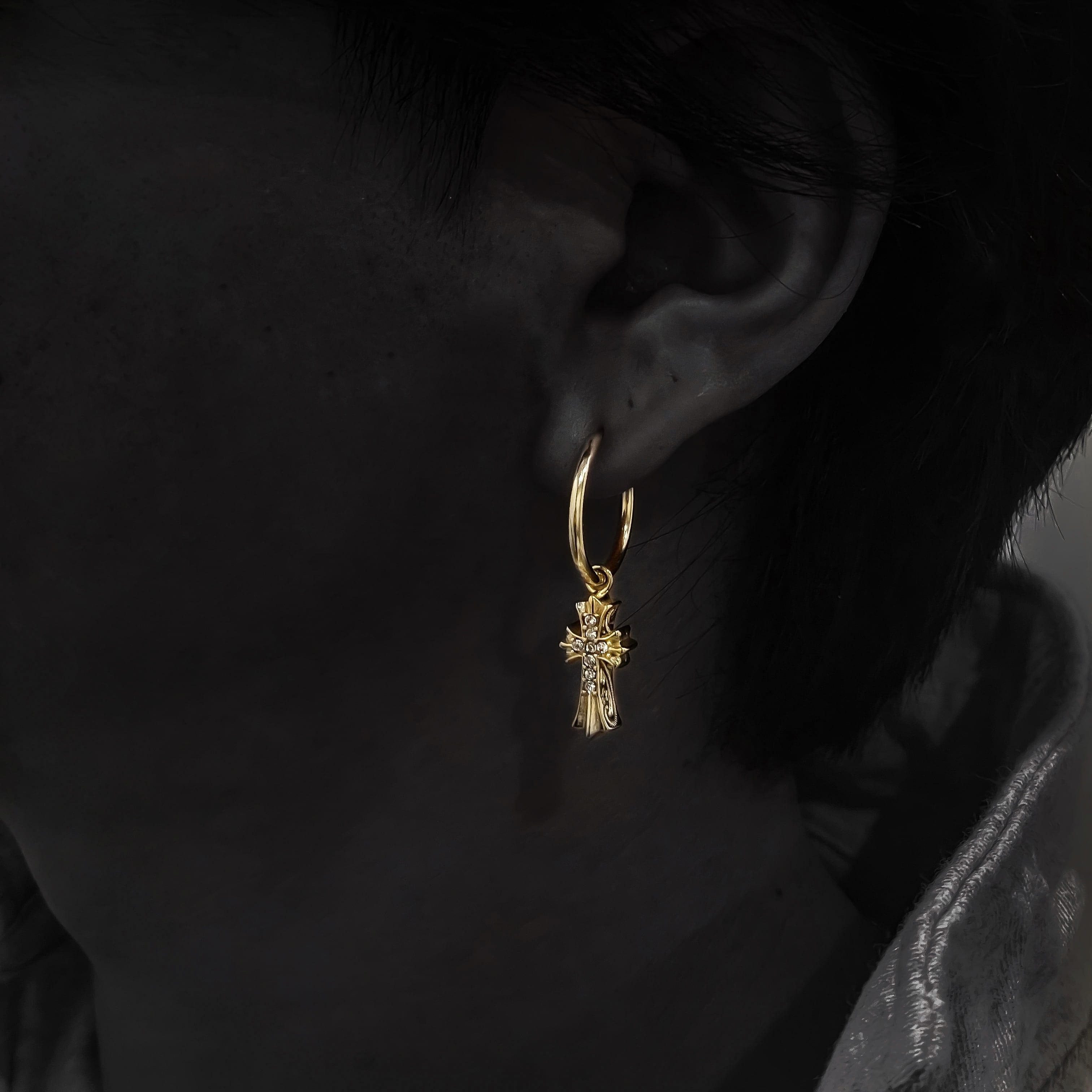 loin. croix pierced earringクロスチェーンピアス片耳用 loin. croix