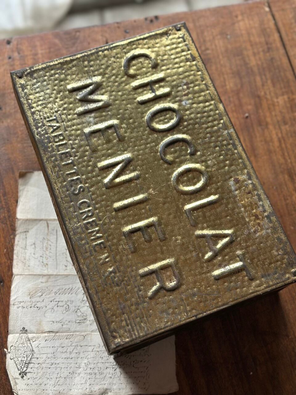 【フランスアンティークショコラメニエ 木箱 CHOCOLAT MENIER ショコラムニエの木箱 木製ボックス | Brocante de La Cocotte