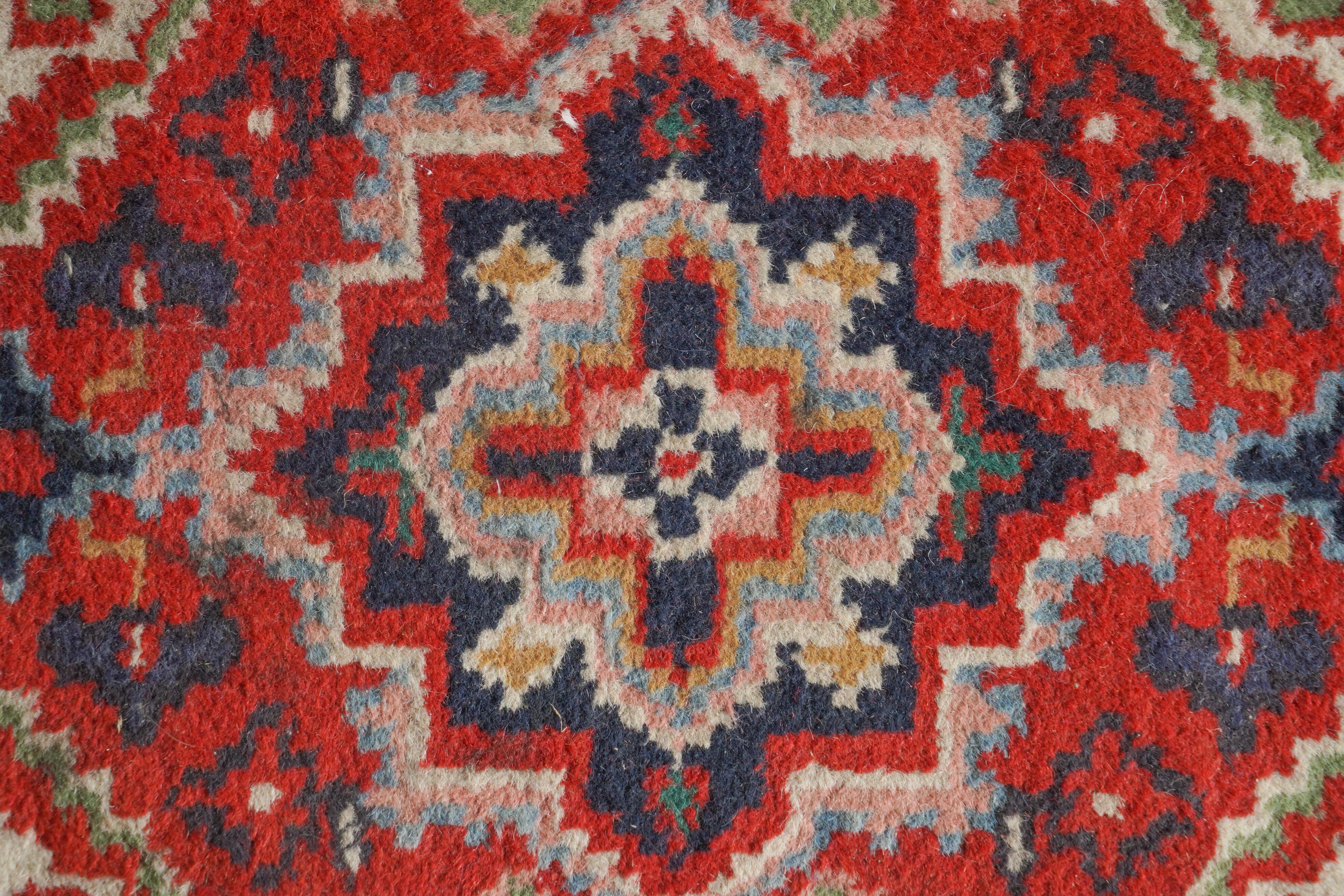 ラグ/アンティークカーペット/絨毯/フリンジ/空間装飾/フラワー