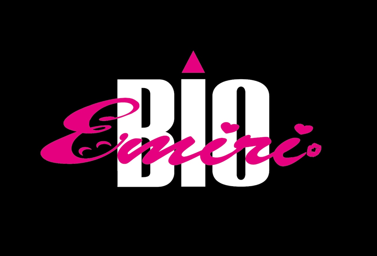 【限定商品】 DJ Emiri x BIO コラボ 半袖Tシャツ(黒) ※ Emiri オリジナル アクリルスタンド付き