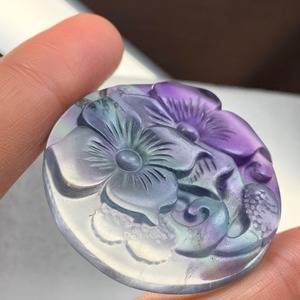 7.穴有☆フローライト花・ペンダントトップ