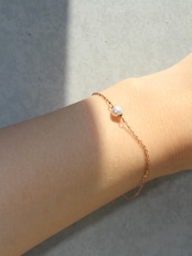 一粒 pearl bracelet