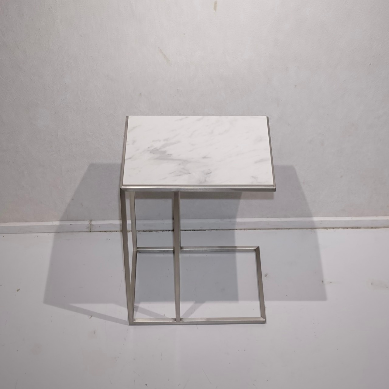 Bello Select サイドテーブル カフェテーブル セラミックテーブル ステンレス脚 モダン ミニマル ホテルライク