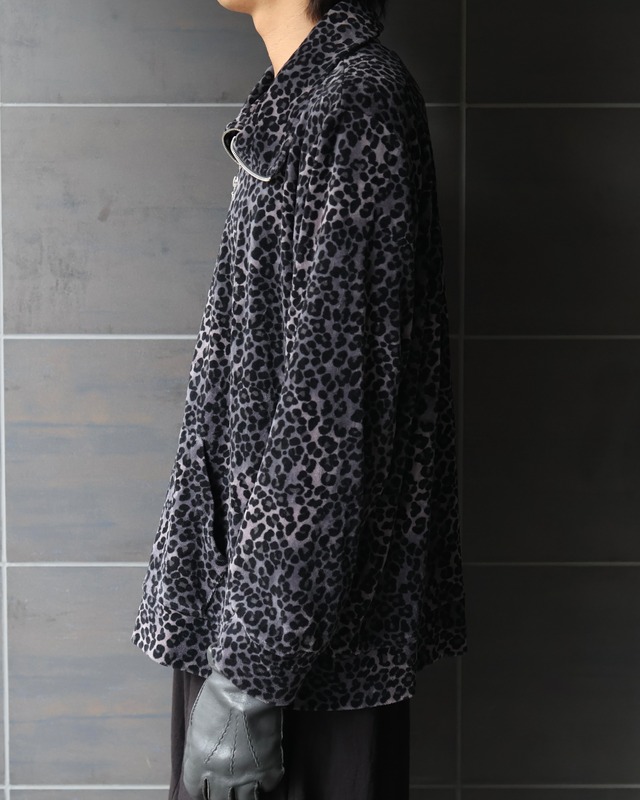Leopard design velour zip blouson