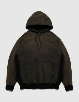 VICTORIA / SF QH HOODED SWEATSHIRT / FADED BLACK