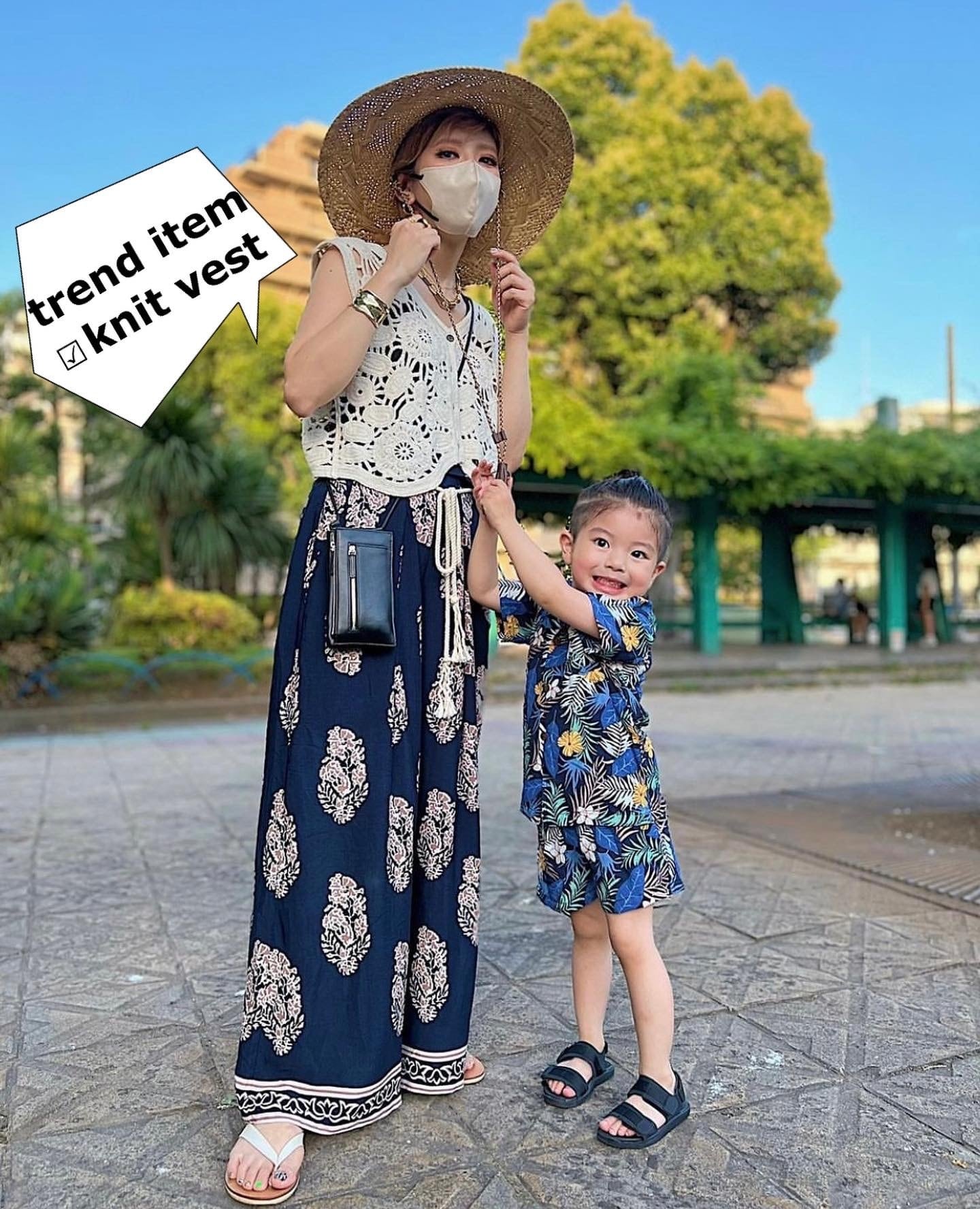 レース編みニットベスト