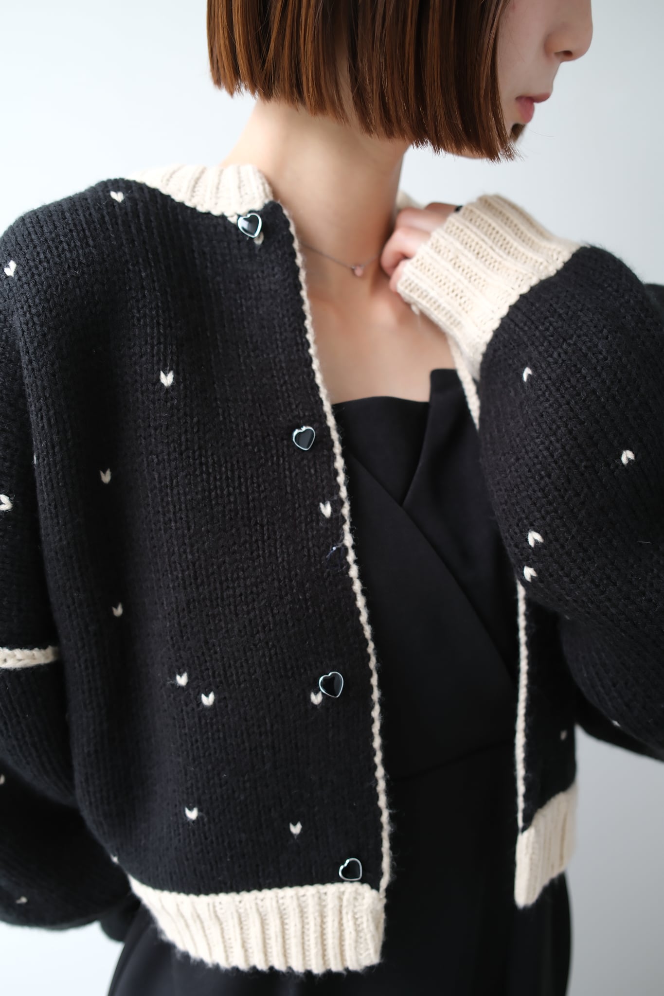WILLFULLY Heart Dot Jacquard Reversible Cropped Knit Cardigan ハートドットジャガードリバーシブルクロップドニットカーディガン TanxBlack