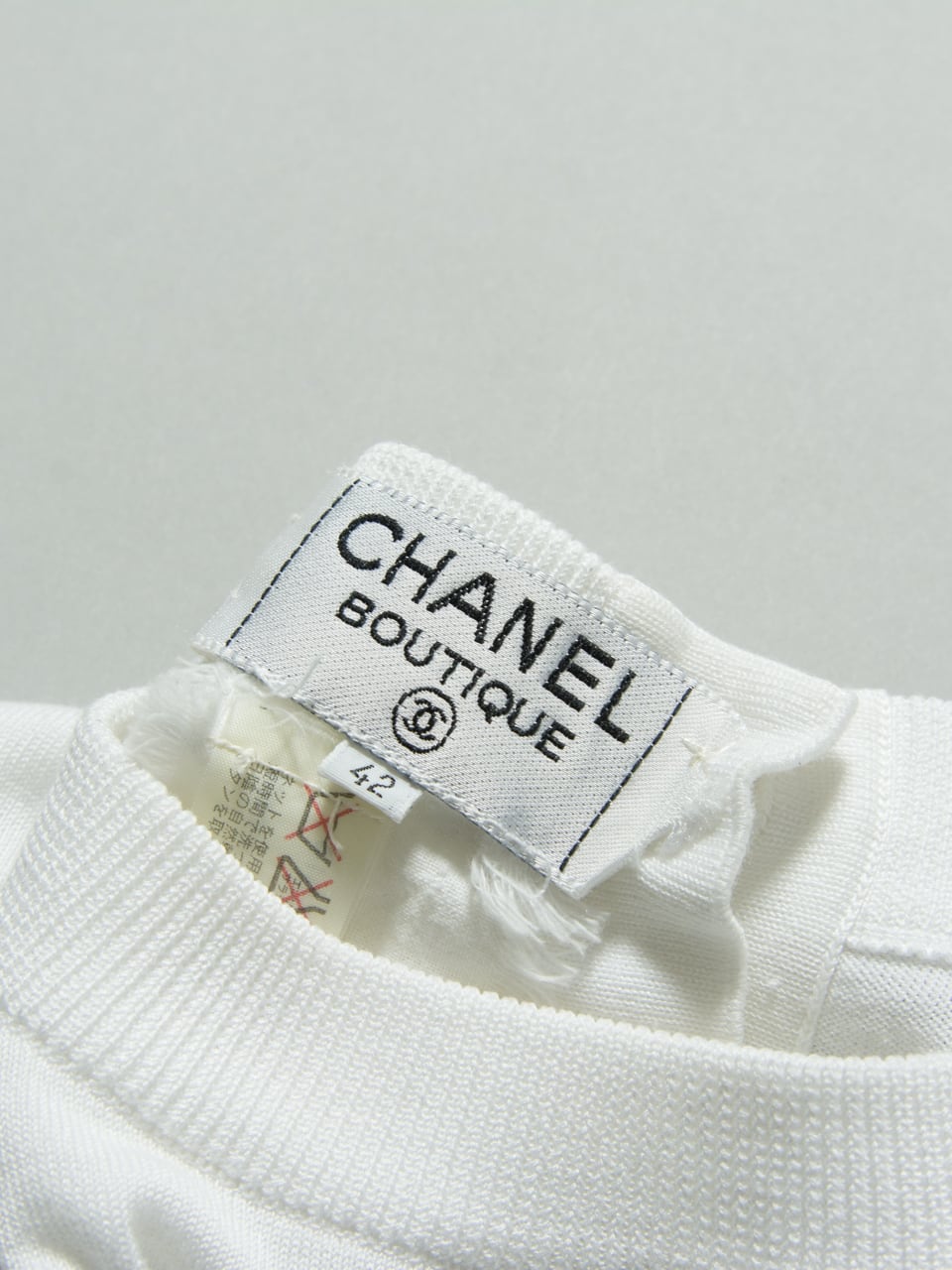 【CHANEL BOUTIQUE】Made in France crew neck knit tee （シャネルブティック フランス製クルーネックニットTシャツ）1c