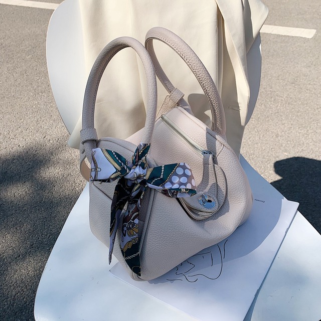 オールマッチインスモールバッグウエスタンスタイル女性バッグ2020夏新しい流行のファッションネット赤いショルダーバッグポータブルドクターバッグ 手作りハンドバック8847928571