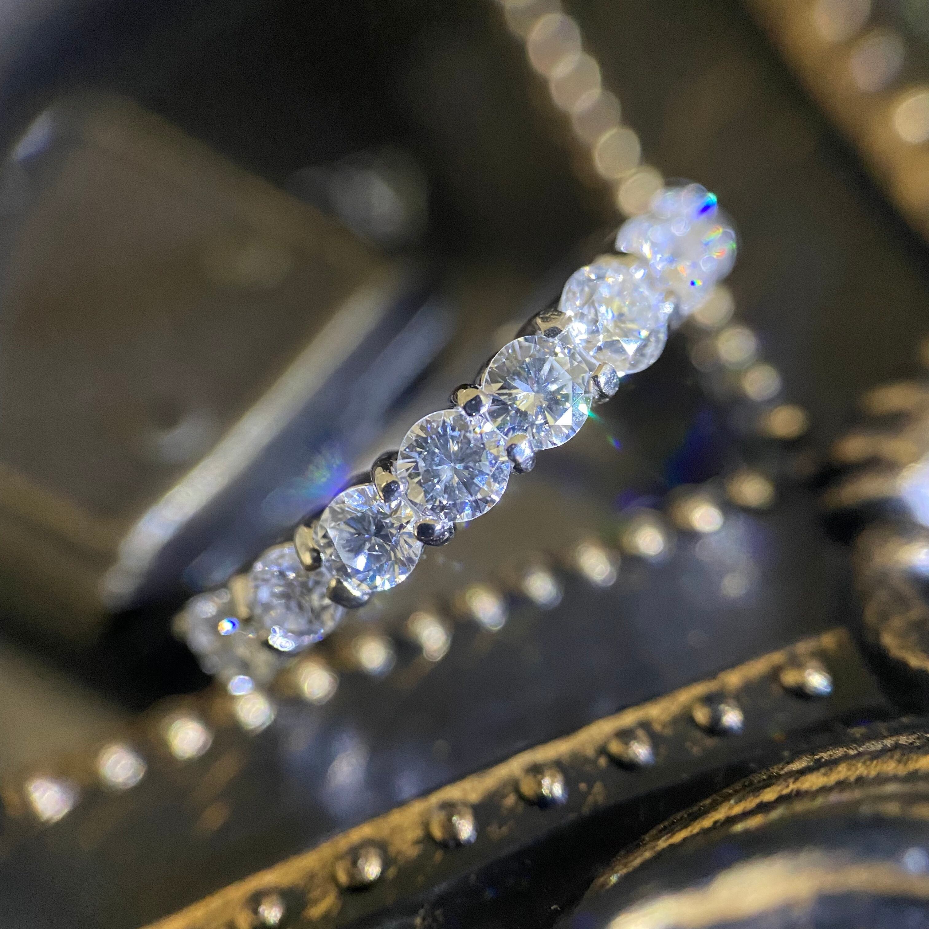 プラチナ　リング　ダイヤモンド　指輪　プラチナダイヤ　ジュエリー　カラット　V