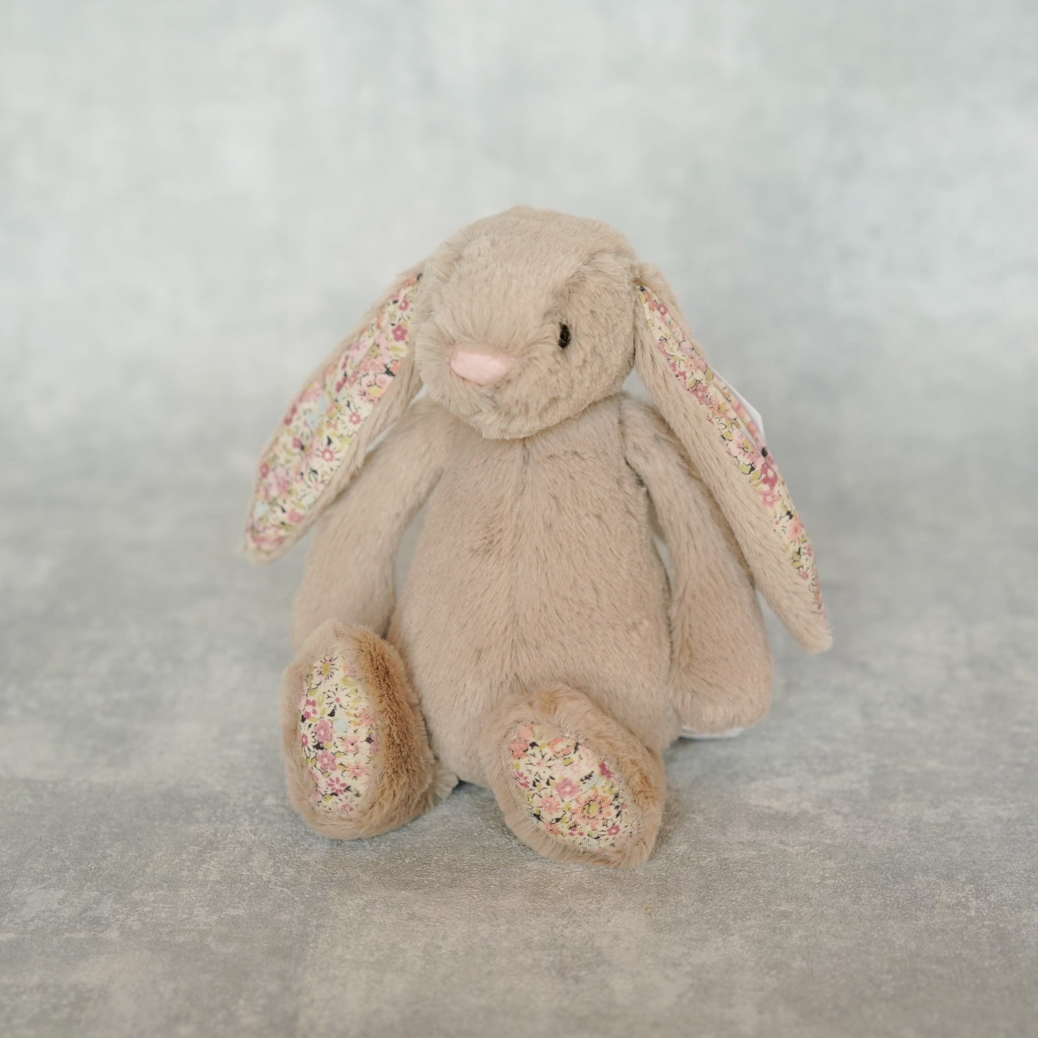  Blossom Beige Bunny ジェリーキャットうさぎ 楽天市場】【正規販売代理店】【選べるラッピング】 Jellycat