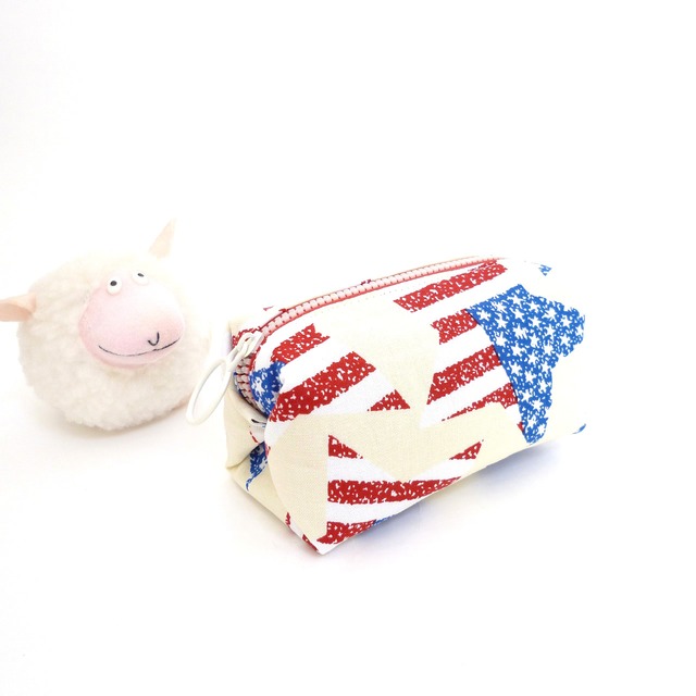 11/24追加★ キャラメルポーチ (小) アメリカ国旗 星条旗 星柄 化粧ポーチ 小さめ C054 newitem