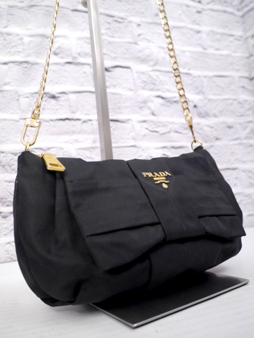 レア◆PRADA プラダ ビッグリボンデザイン クロスボディ チェーンストラップ ショルダー カメラ バッグ 黒x金◆ リボンが可愛いレアモデル