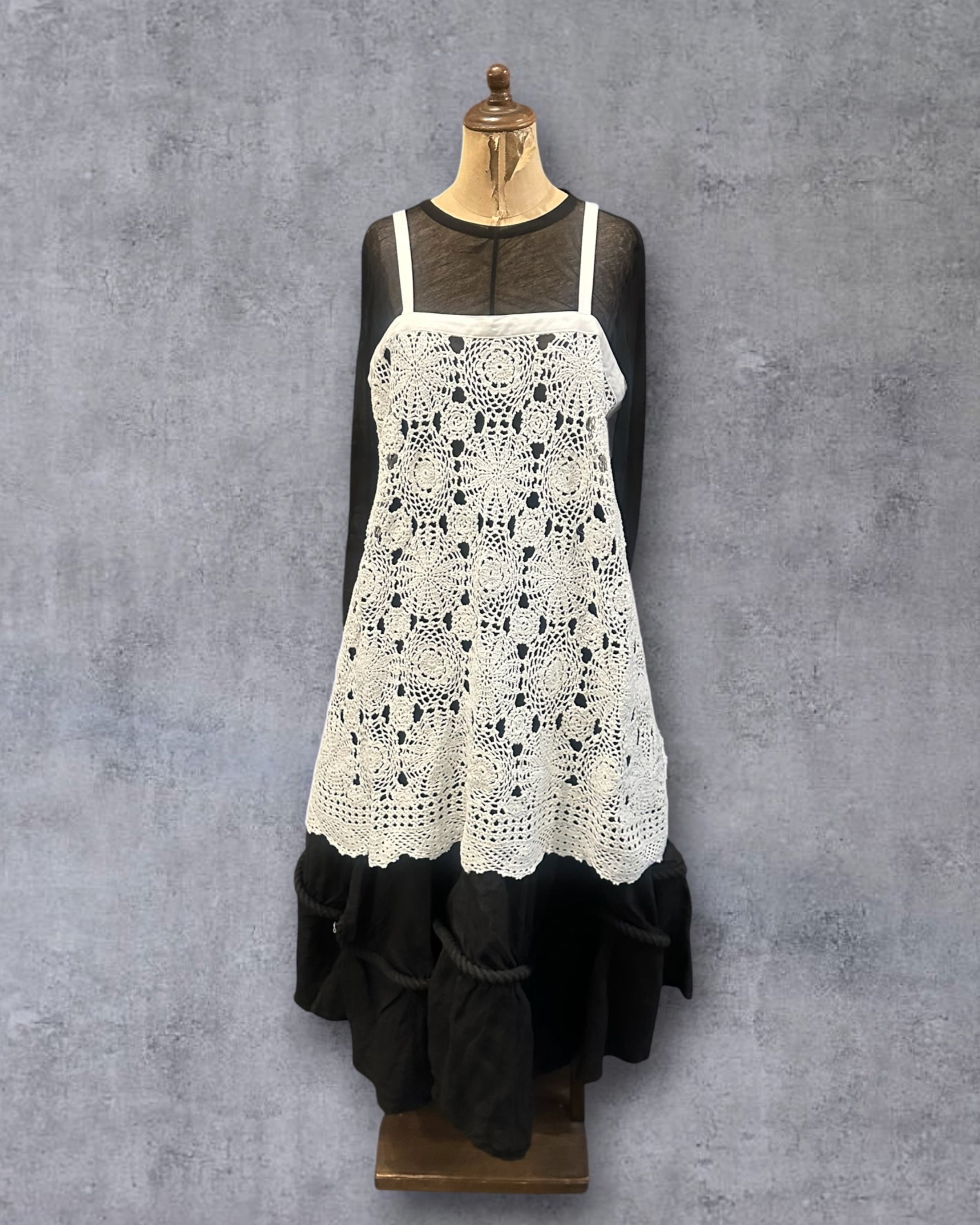Hériter　crochet lace camisole（off white）
