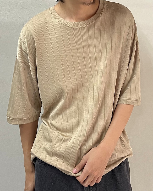 oversized shiny T-shirt