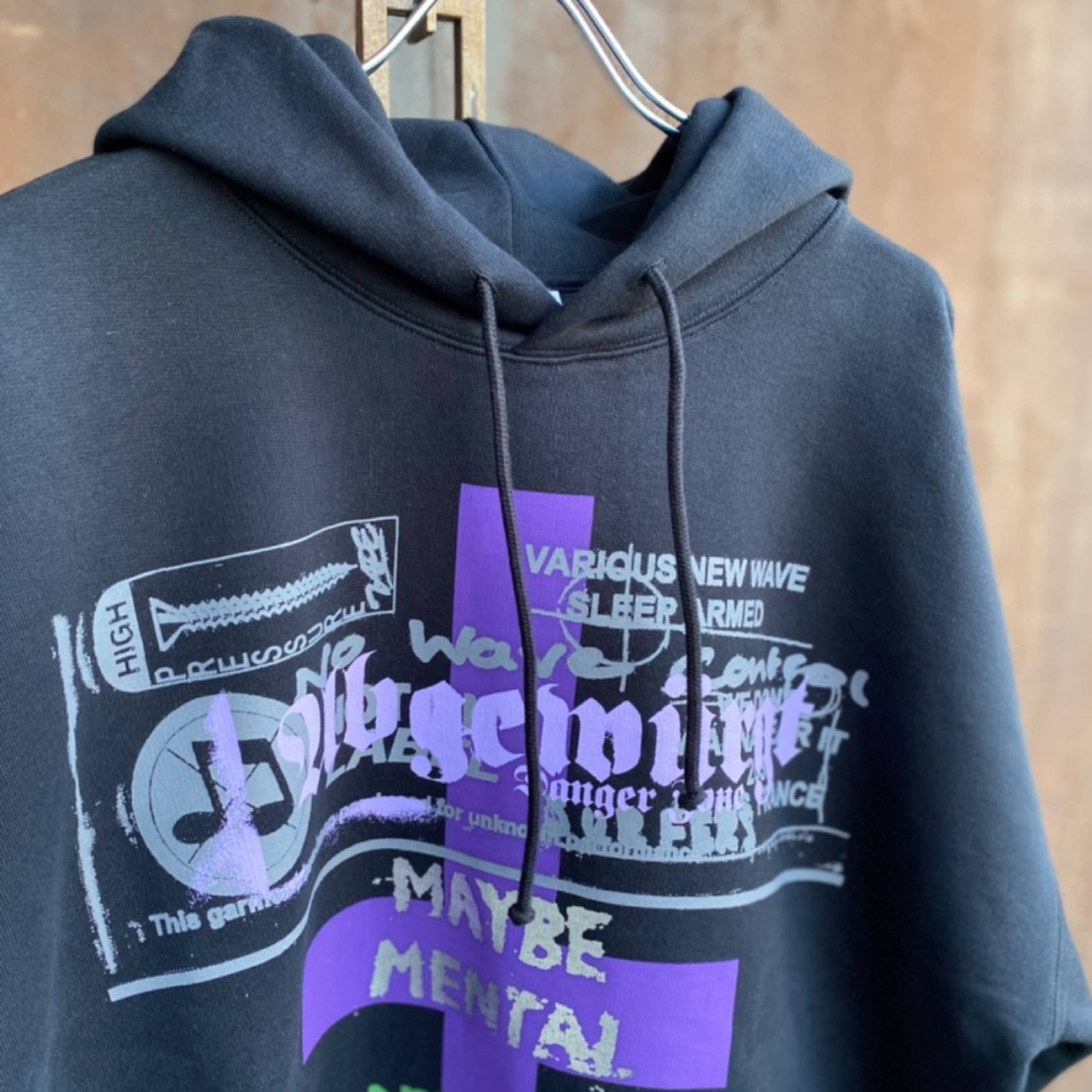 VETEMENTSMAYBE MENTAL HOODIEBLACK - 2