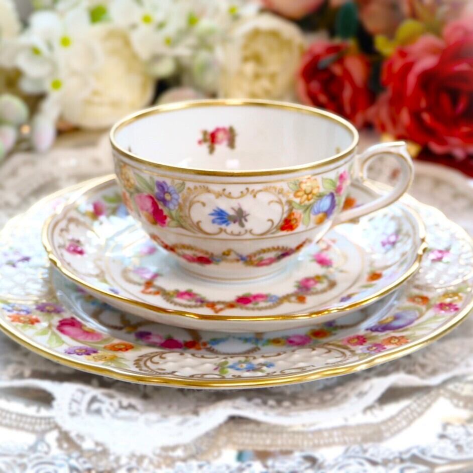 シューマン ババリア ドレスデン フラワー ピアス バスケット 盛り皿 ドレスデンフラワー シューマンババリア コンポート 透かし 特大サイズ