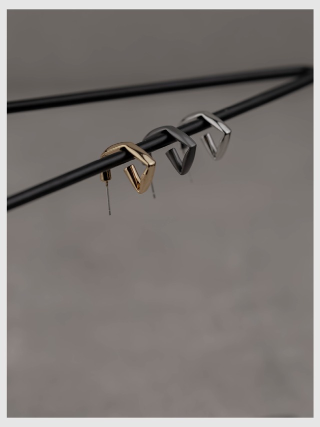 Pierce -Gold/Silver/Dark Gray-
