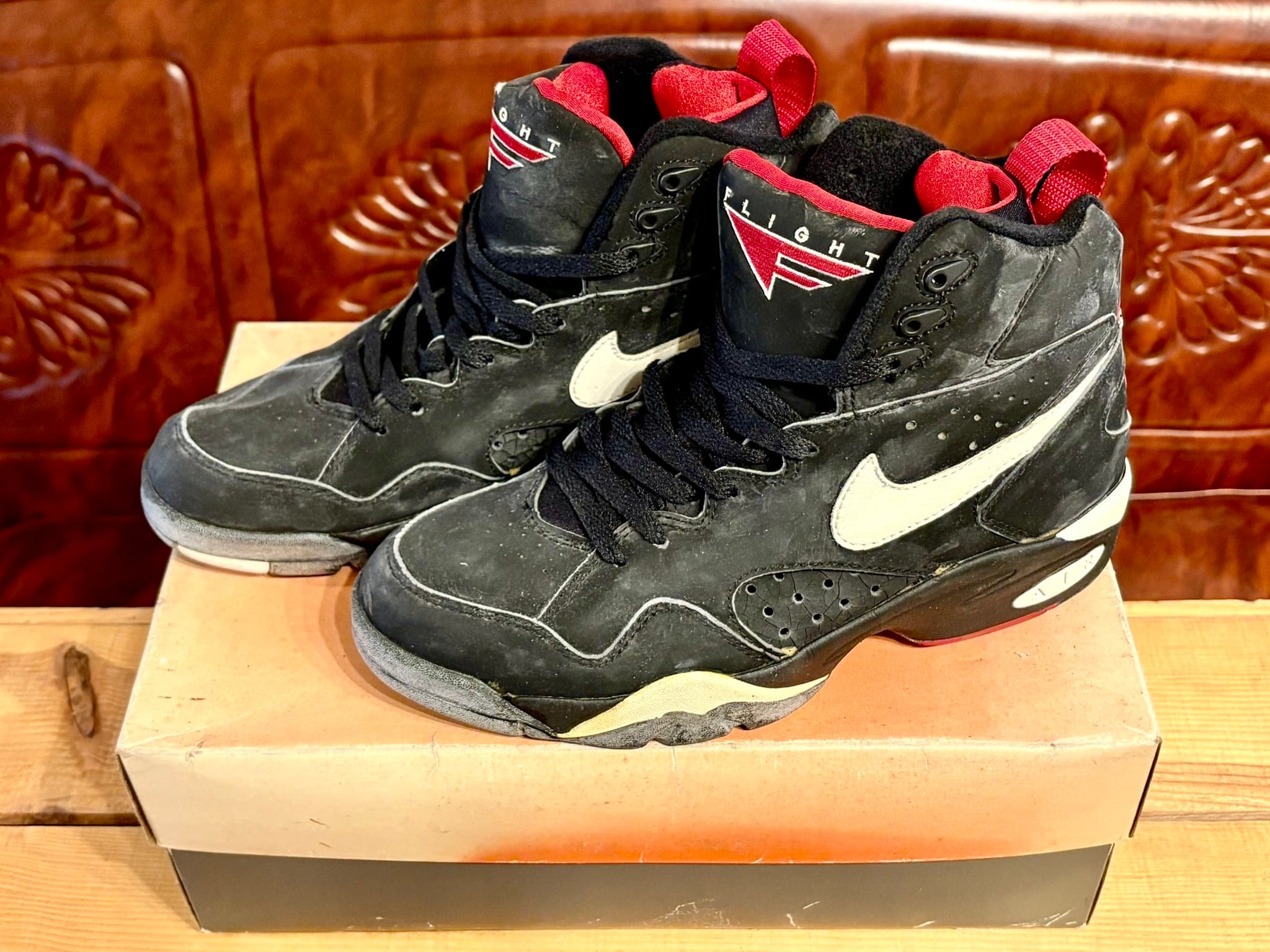 NIKE（ナイキ） AIR MAESTORO HIGH（エア マエストロ） 黒 8.5 26.5cm