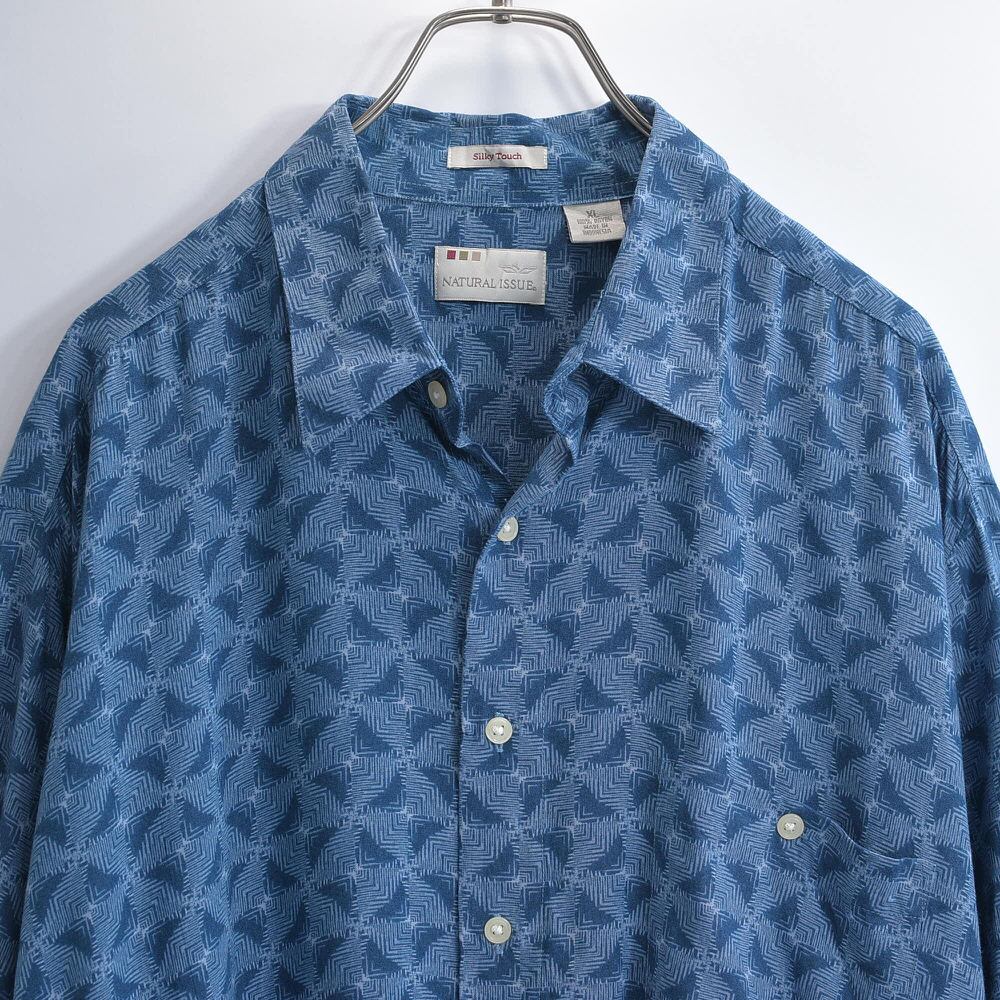 90s~ NATURAL ISSUE ナチュラルイシュー 幾何学柄 総柄 半袖 レーヨンシャツ ヴィンテージ アート デザイン USA アメリカ古着 アメカジ ブルー メンズXLサイズ