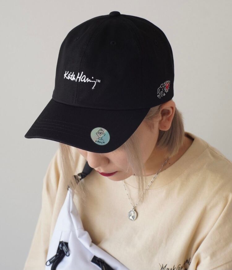 Keith Haring(キースヘリング) ロゴ 刺繍 デザイン ローキャップ ブラック JM-C1111