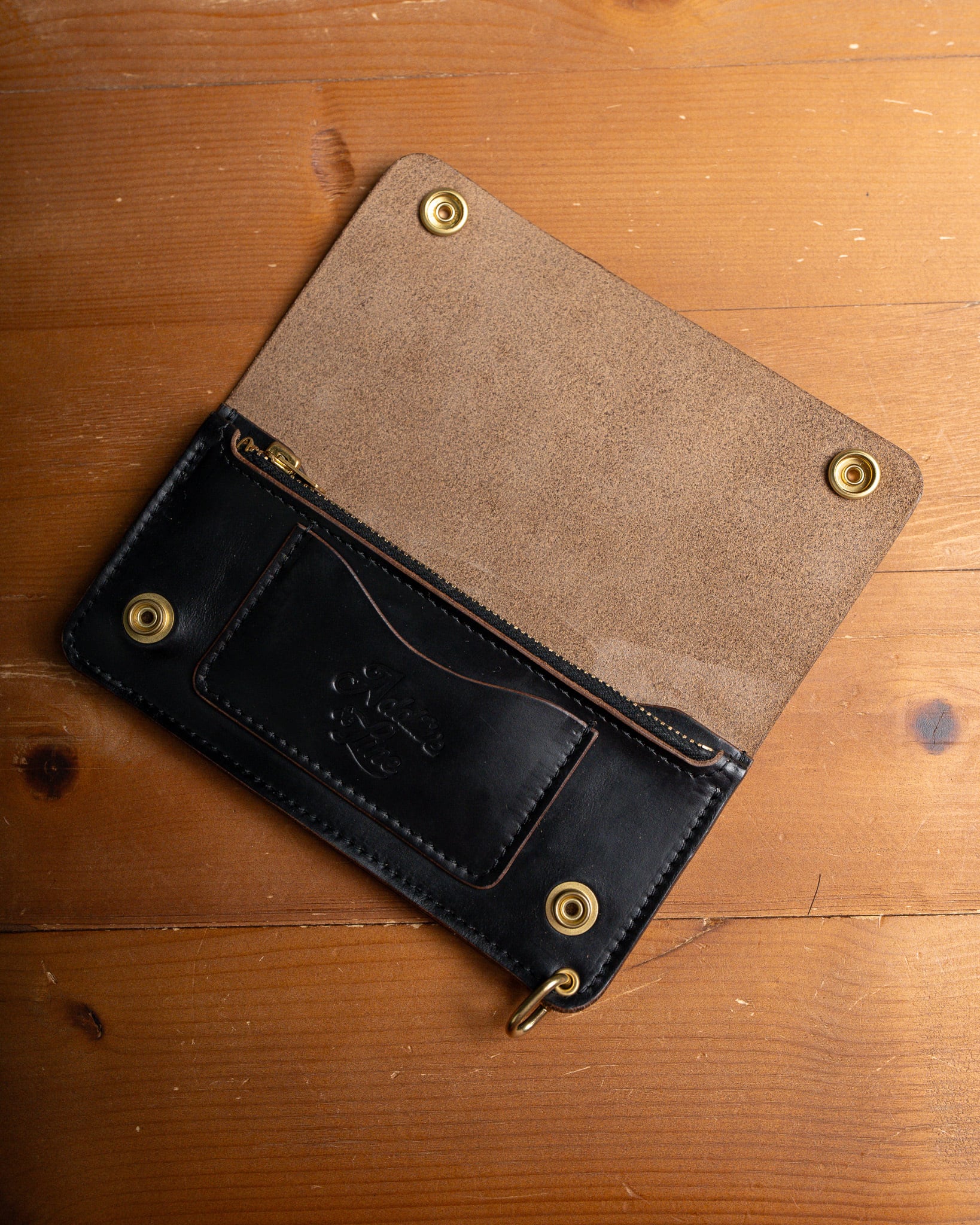 Additive and Line】Tracker Wallet TW-004 Horween Chromexcel 3層
