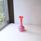 いちごと練乳のような花瓶