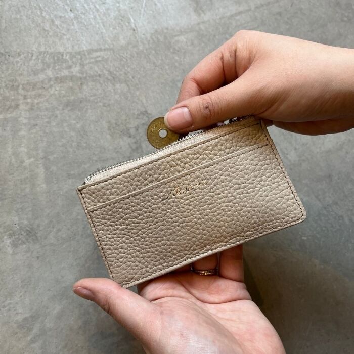 シュリンクレザー】本革スクエアフラグメントケース〈Leather Fragment