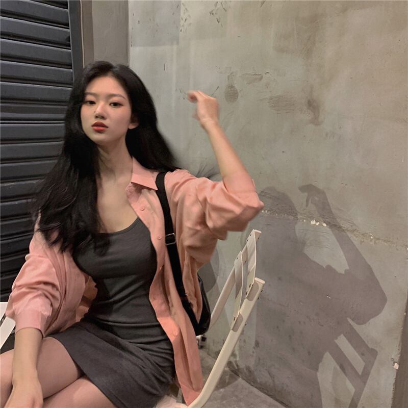 怠惰なスタイルのルーズ長袖シャツジャケット女性2020年秋新しいシャツレトロ香港スタイルのアウターウェアオールマッチトップ ブラックストロベリース95236848682