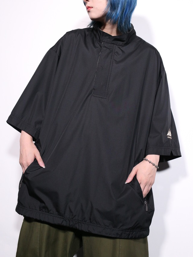 mock neck design half snap s/s pullover