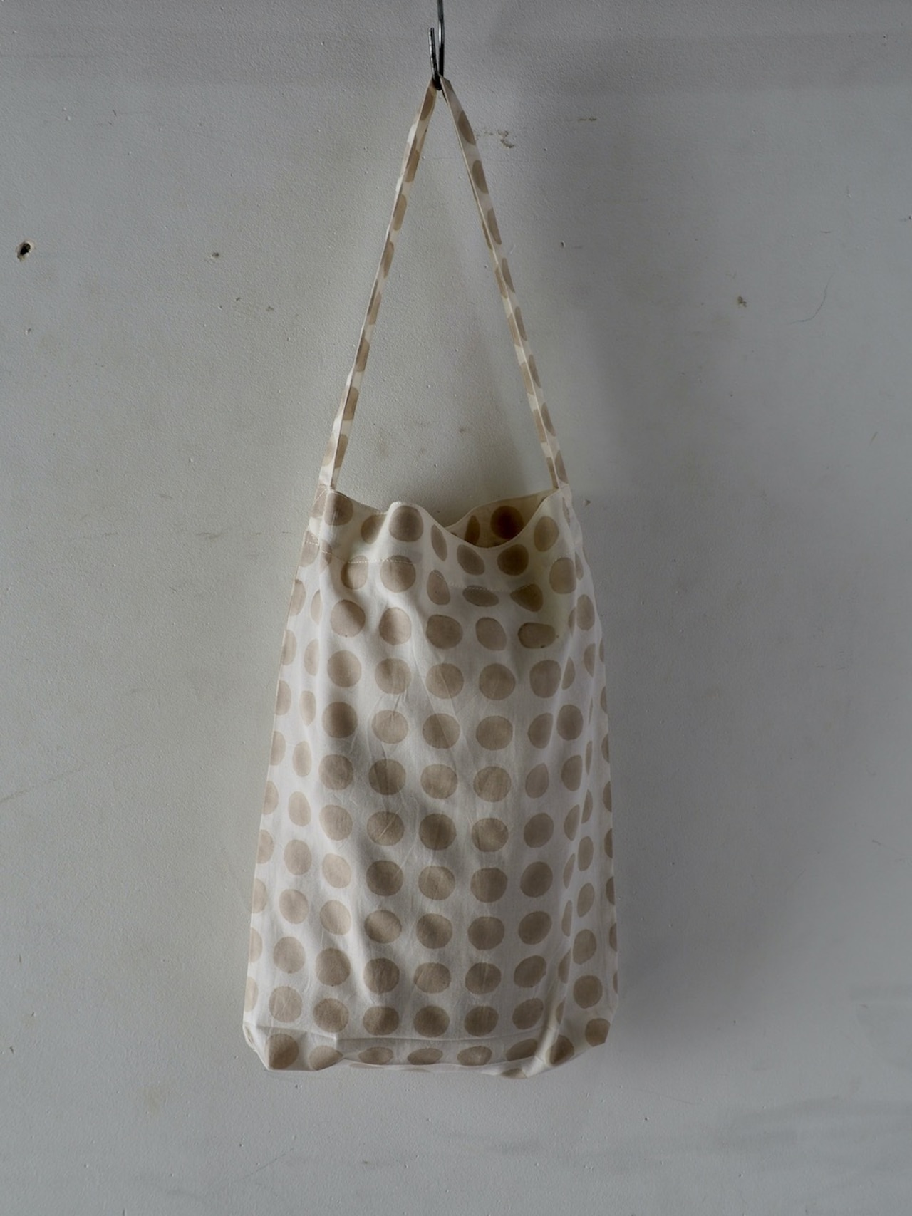 237g021 narrow bag D