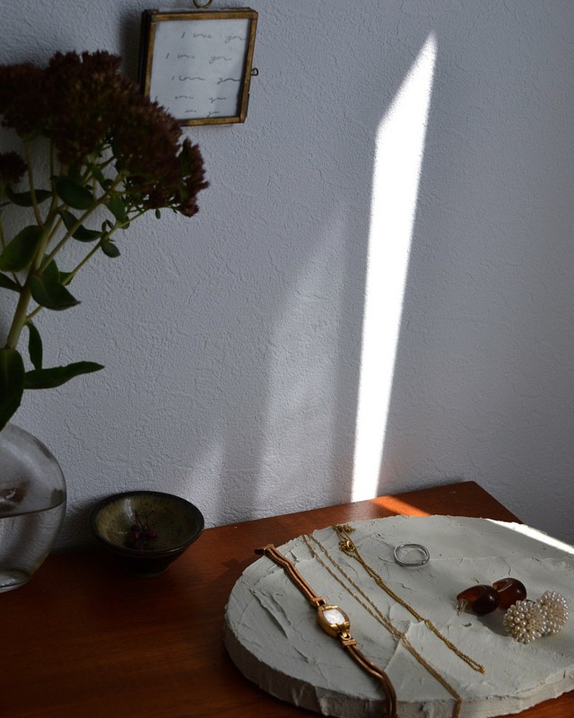 〔 récit 〕round  pearlwhite .
