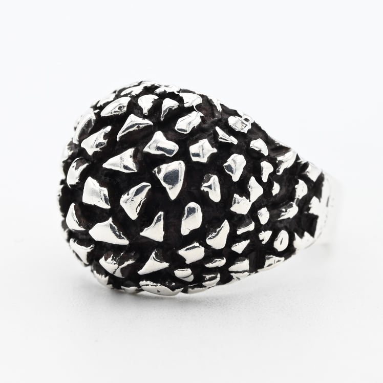 Cutting Out Pine Cone Design Top Ring #18.0 / Denmark