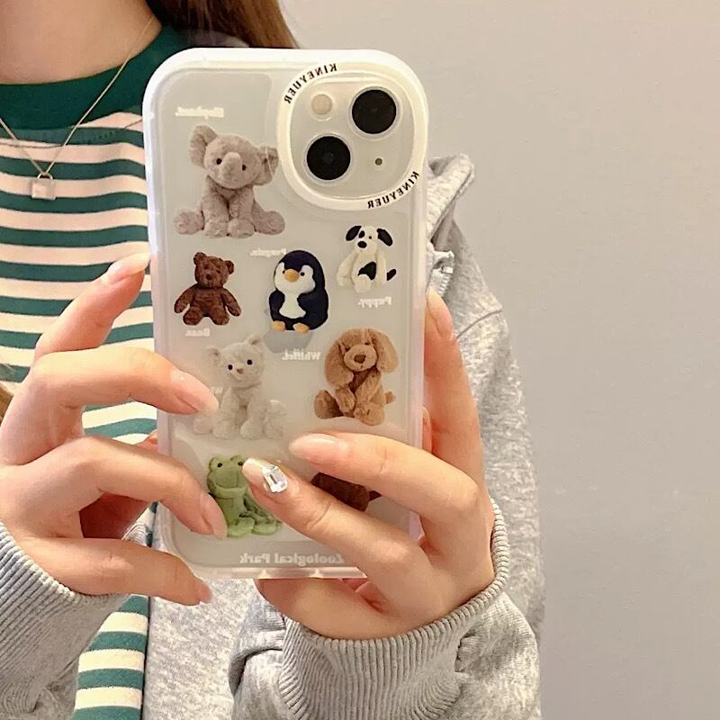 ほのぼのアニマル ぬいぐるみデザイン Iphoneケース Iphoneカバー スマホグッズ スマホ 癒しグッズ 動物 アニマル柄 くま クマ ベア Lamitte Deco トレンド 韓国ファッション ショップ Base店