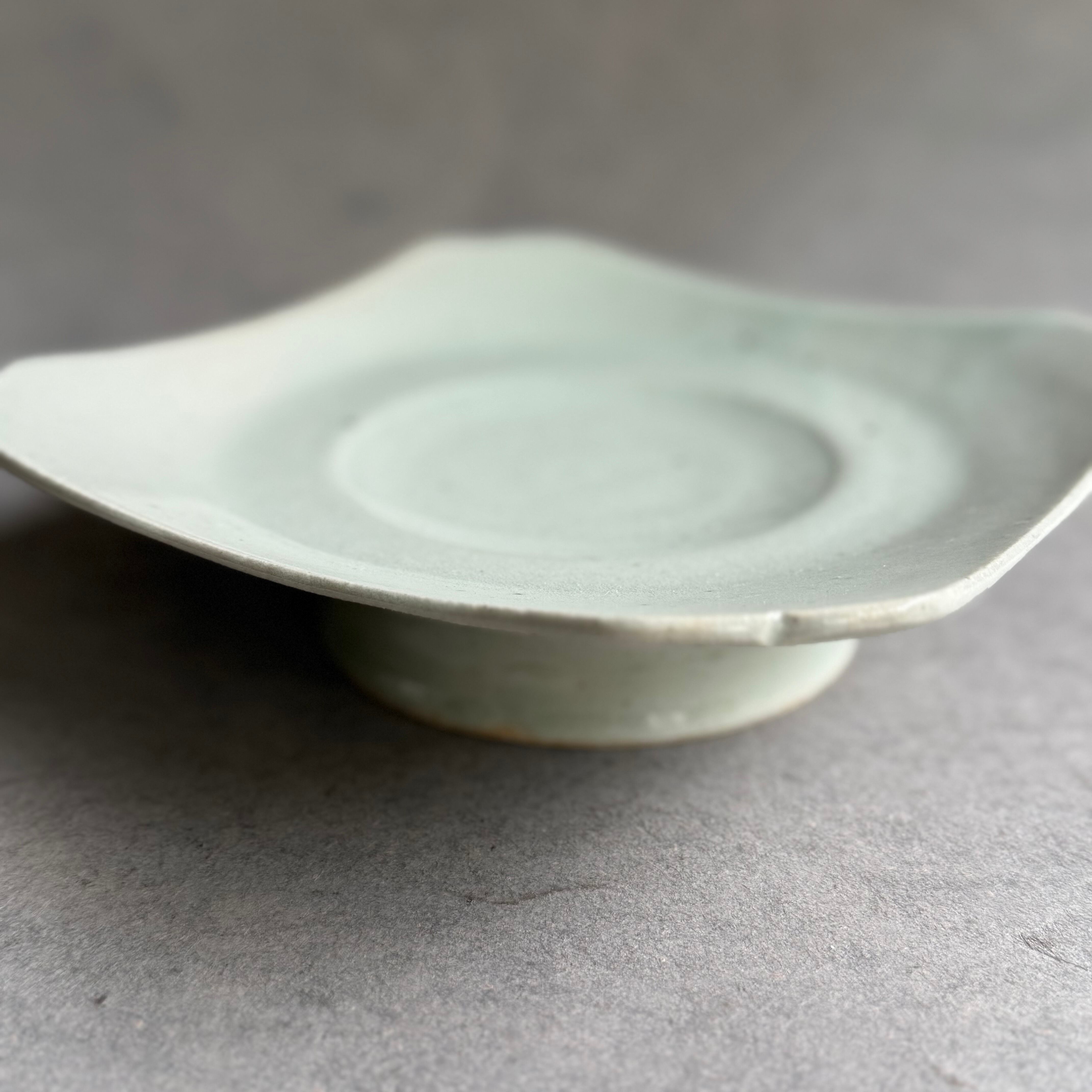 日高伸治 青白磁高形角鉢 M | gallery 一白