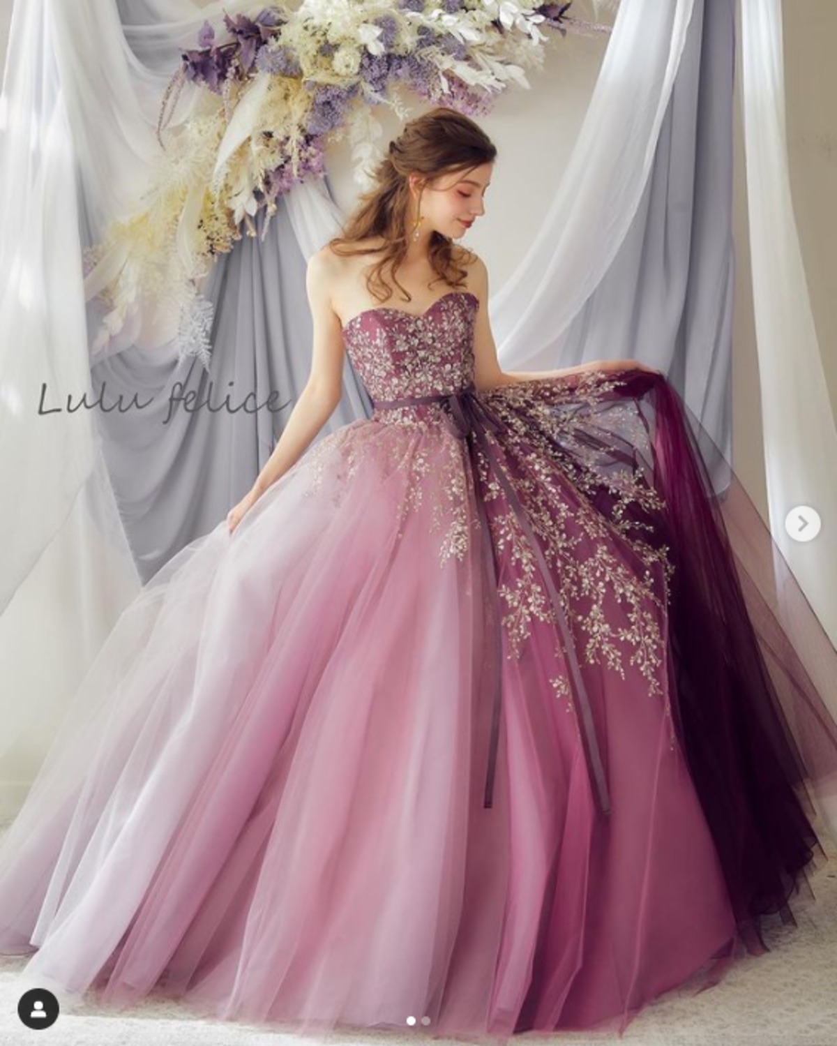 豪華！ カラードレス パープル キラキラグリッターチュール エンパイア  