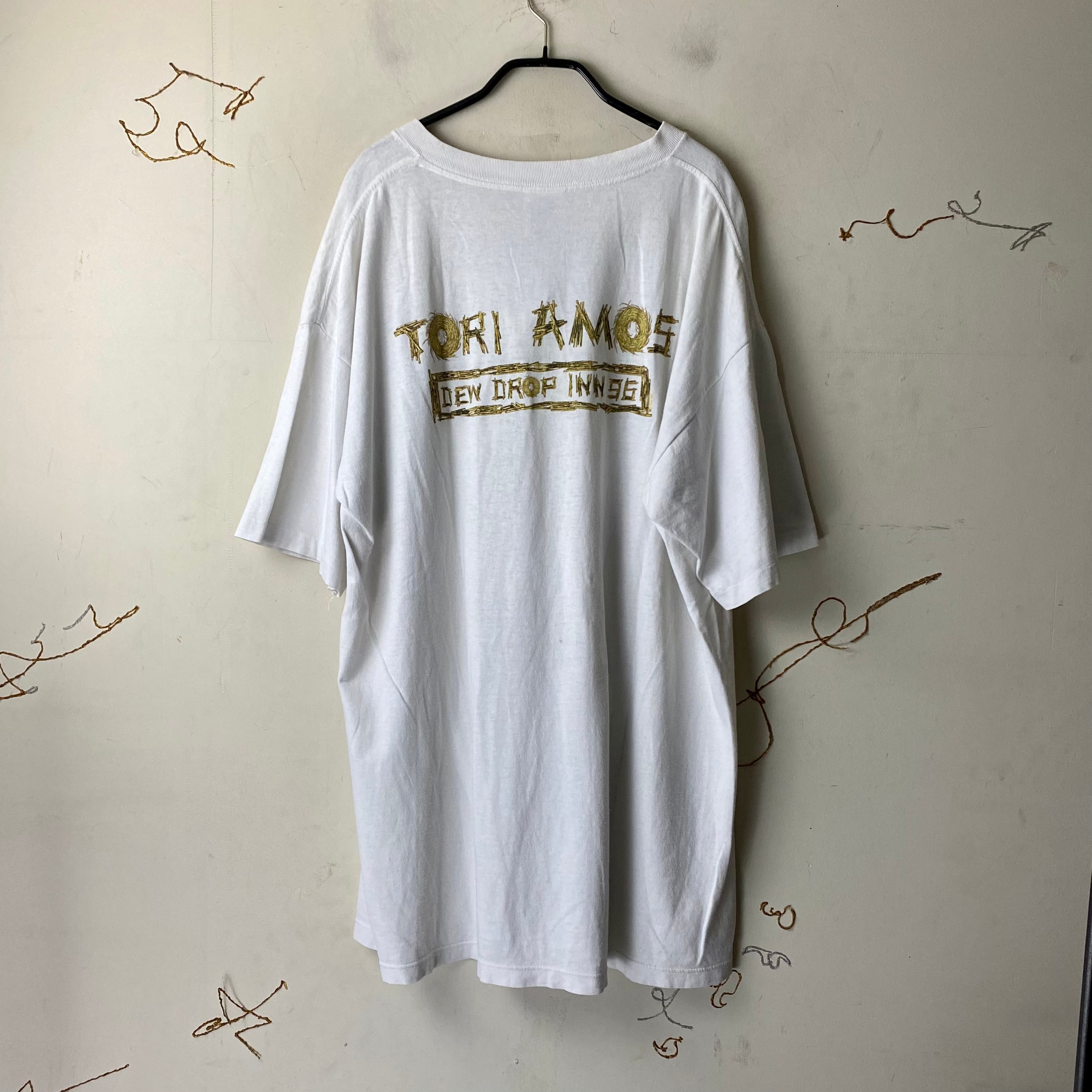 vintage 1996's TORI AMOS music tee “dew drop inn tour” | NOIR ONLINE