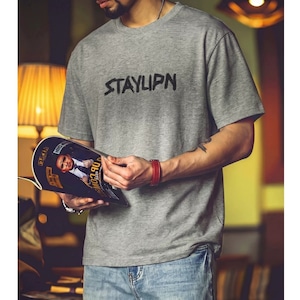 グラフィティロゴ ルーズクルーネックTシャツ 2カラー 11428