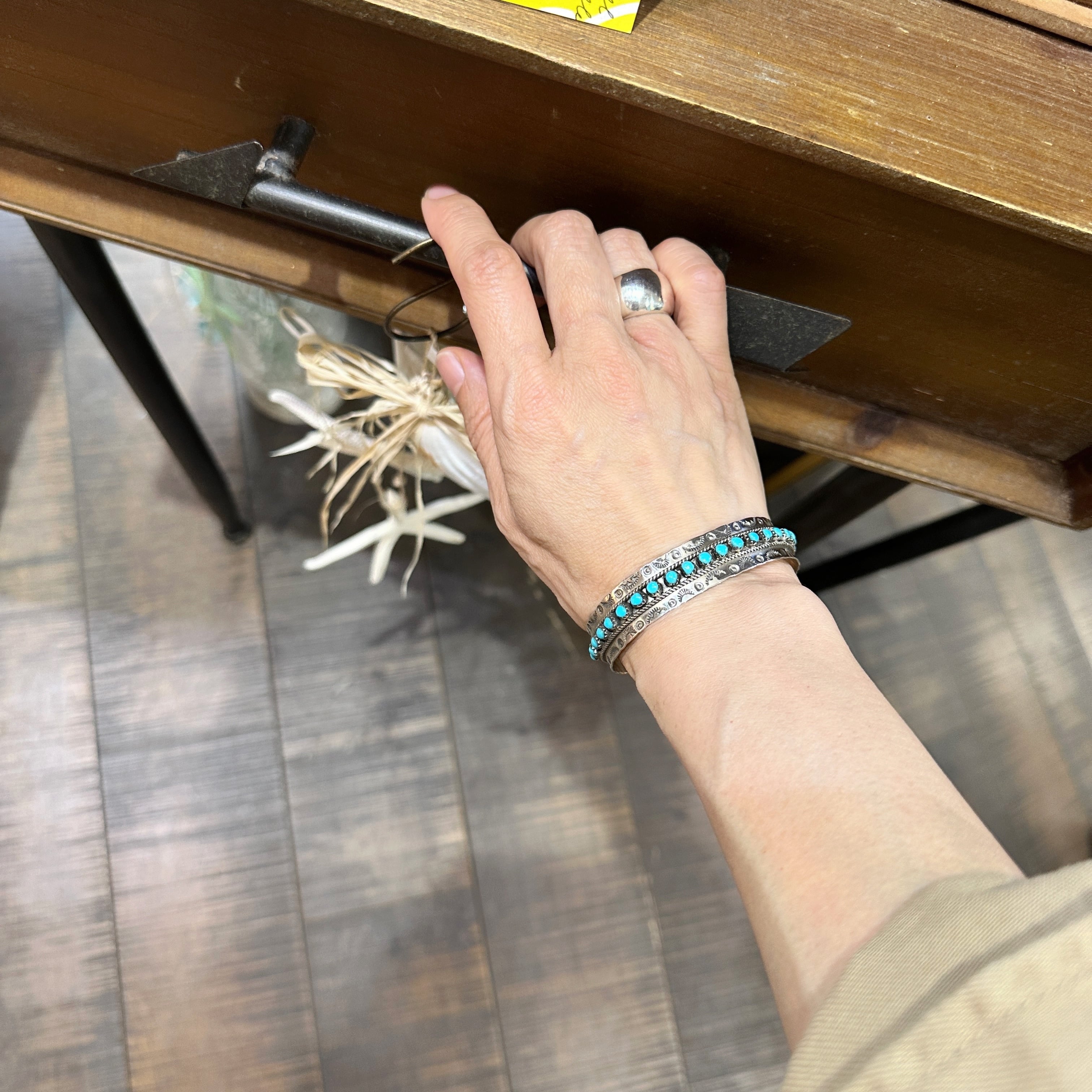 Indian Jewelry 》ターコイズ スタンプワーク バングル | 【公式通販